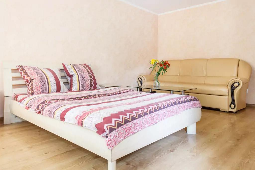 Apartment In Zaporozhye. Antica Zaporizhia Eksteriør bilde
